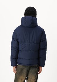 Jack & Jones JJWORLD  granatowy
