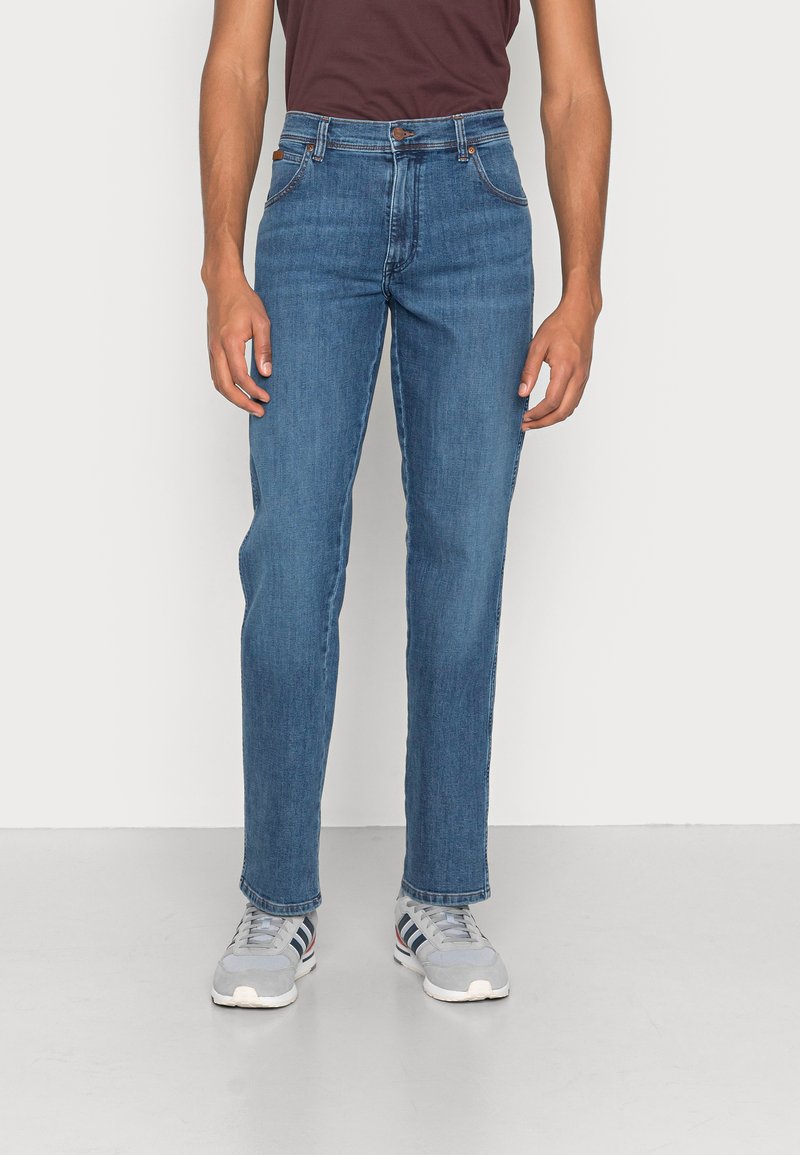 Wrangler TEXAS - Calças de ganga de perna direita - spotlite