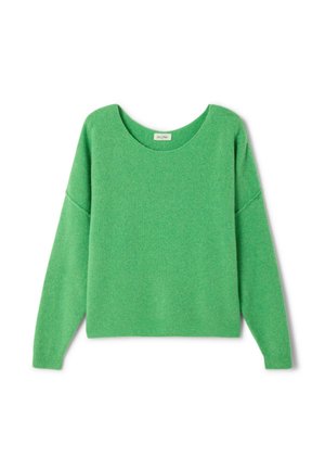 Suéter de color verde con un amplio escote en forma de barco, mangas largas y diseño de hombros caídos. El material parece suave y texturizado.