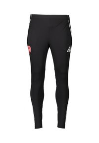 Schwarze Sporthosen aus Stretchmaterial, mit einer figurbetonten Passform, weißen seitlichen Streifen und einem roten Logo am linken Oberschenkel.