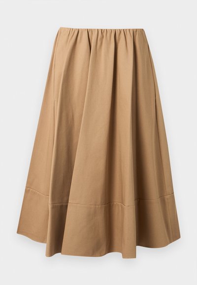 Μπεζ midi φούστα με ψηλή μέση, με σούρες στη μέση και φαρδιά τρέσα στο τελείωμα, κατασκευασμένη από απαλό, ρέον ύφασμα.
