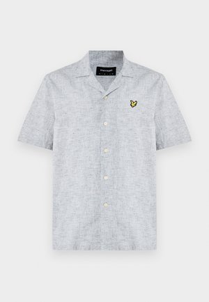 Lühikeste varrukatega, kaelusega särk helesinise kangaga, millel on tekstureeritud pind. Omab kollast tikandiga logo ja nööpkinnitust.