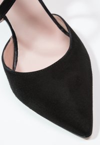 Zign Klassiska pumps - black