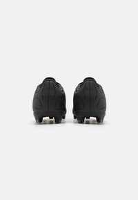 adidas Performance PREDATOR CLUB FXG UNISEX - Scarpe da calcio per terreni duri - core black/carbon/gold metallic