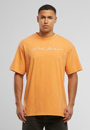 KM242-048-1 AUTOGRAPH WASHED BOXY TEE - Nyomott mintás póló - apricot