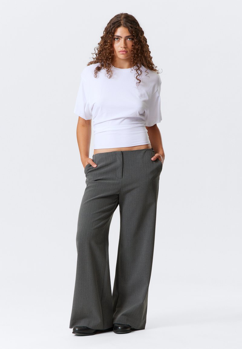 Pantalon Capri Next Garçon Gris - Taille 8 Ans - Polyester Et Viscose