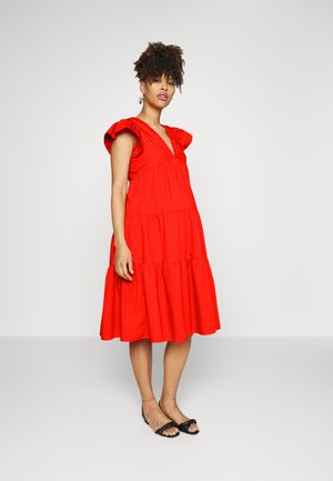 VMMJARLOTTE CALF SLIT DRESS - Jerseyjurk - spicy orange
