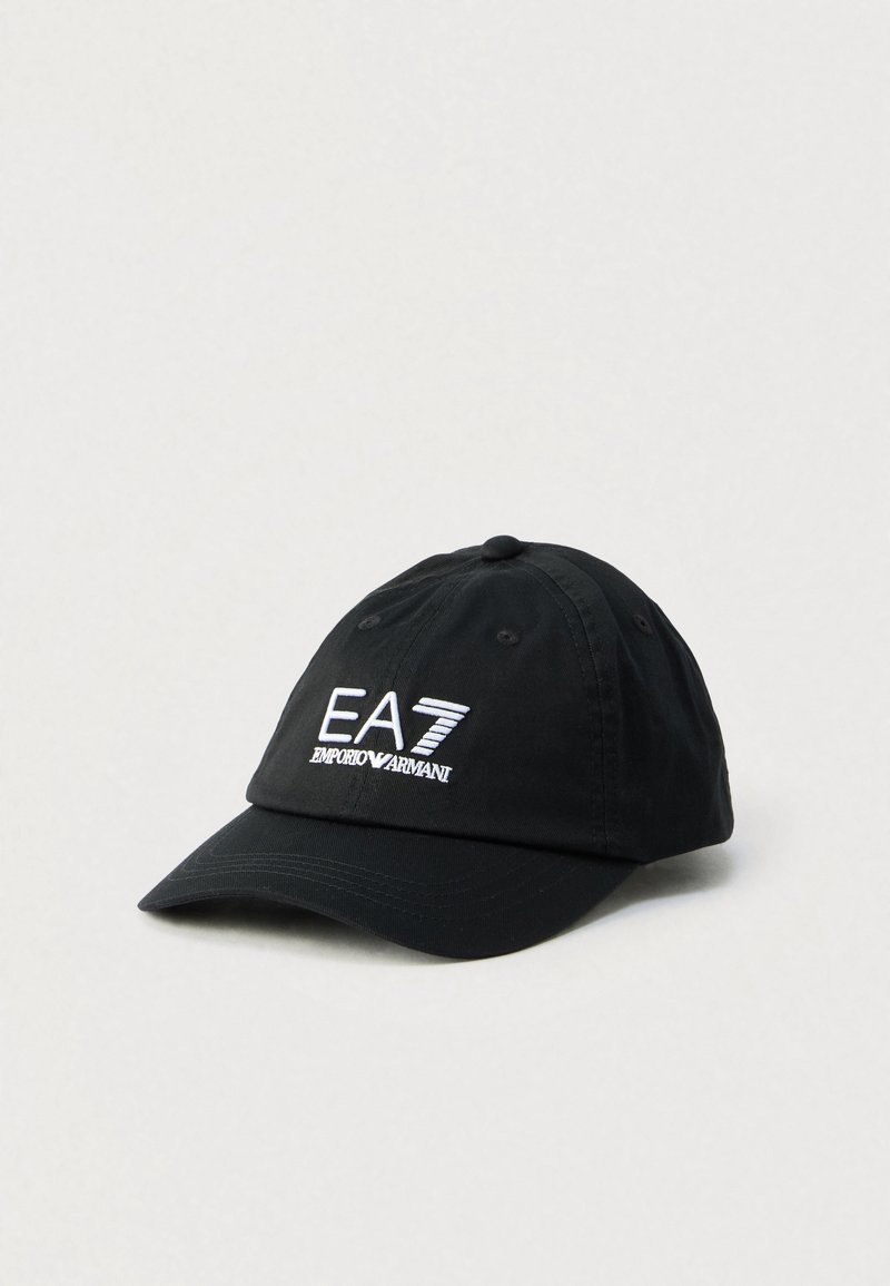 Gorra de béisbol negra de algodón con el logo bordado de EA7 Emporio Armani en el frente y una visera curva.