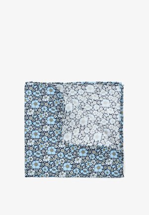 Kwiatowy szalik w granatowym tle z jasnoniebieskimi i białymi kwiatami. Wykonany z lekkiego materiału o kwadratowym kształcie.