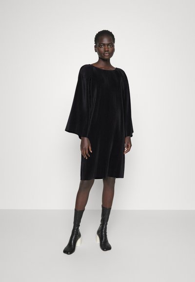 By Malene Birger VYANNA - Dnevna haljina - black