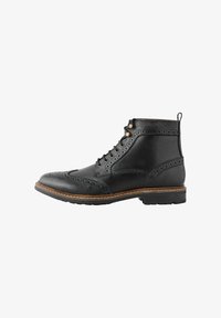 Valitud, black