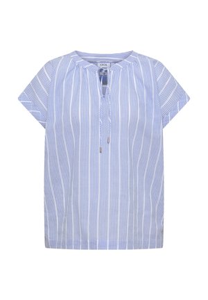 Blouse à manches courtes rayée verticalement bleu clair et blanc avec encolure ronde et détail noué devant.