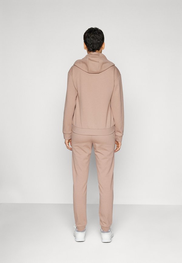 TRAIN LOGO SERIES TRACK SUIT SET - Tracksuit - ginger snap4