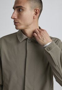 Casual Friday CFOakland - Cappotto corto - bungee cord
