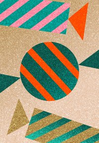 Mintás háttér, amelyen egy nagy, csillogó kör látható, teal és narancssárga csíkokkal, mellett geometriai formák különböző színekben és textúrákban.