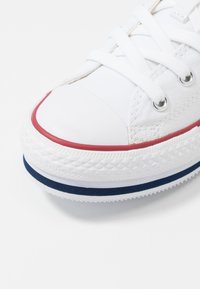 Converse CHUCK TAYLOR ALL STAR PLATFORM  - Zapatillas - white/midnght navy/garnet