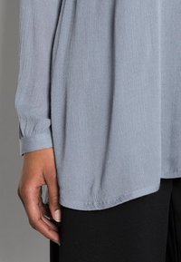 Kaffe KAAMBER V-NECK - Túnica - tradewinds