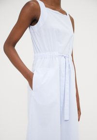 Max Mara Leisure PANFILO - Rochie de zi - cielo