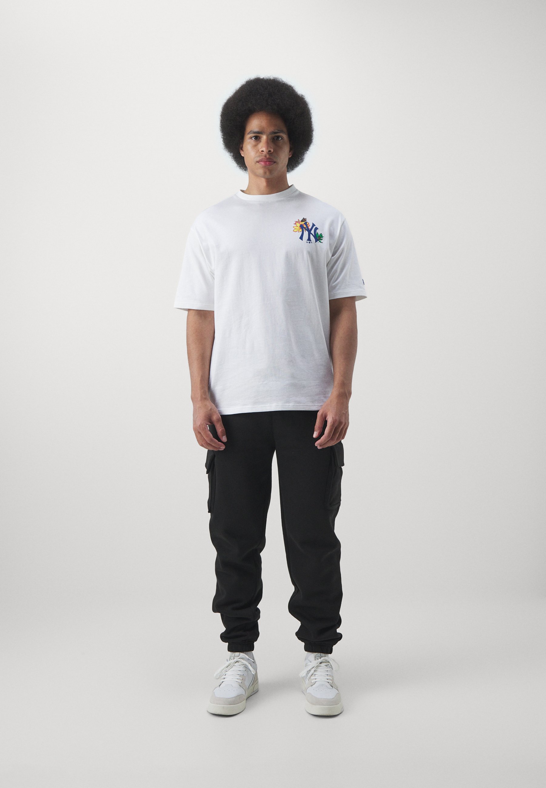 Tシャツ・カットソー NEW ERA MLB NY/LA FLOWER T SHIRT UNISEX 半袖 パフォーマンス Tシャツ ニューヨーク・ヤンキース
