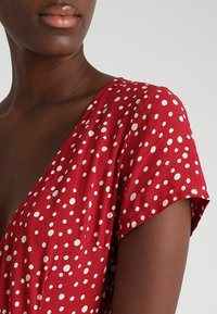 LTB Robe de jour - red