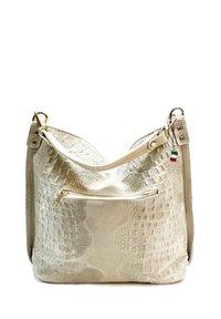 Beige leren tas met een gestructureerd krokodillenpatroon, voorzien van een gouden ritsvak aan de voorkant en gouden hardware accenten.