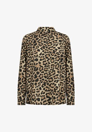 Leopardmønster bluse i tan og sort, med en kravehalsudskæring og knaplukning foran, lavet af struktureret stof, med lange ærmer.
