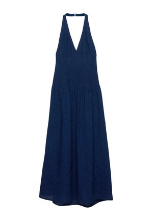 Robe longue sans manches bleu marine avec un col halter en V profond et une taille froncée, en tissu léger.