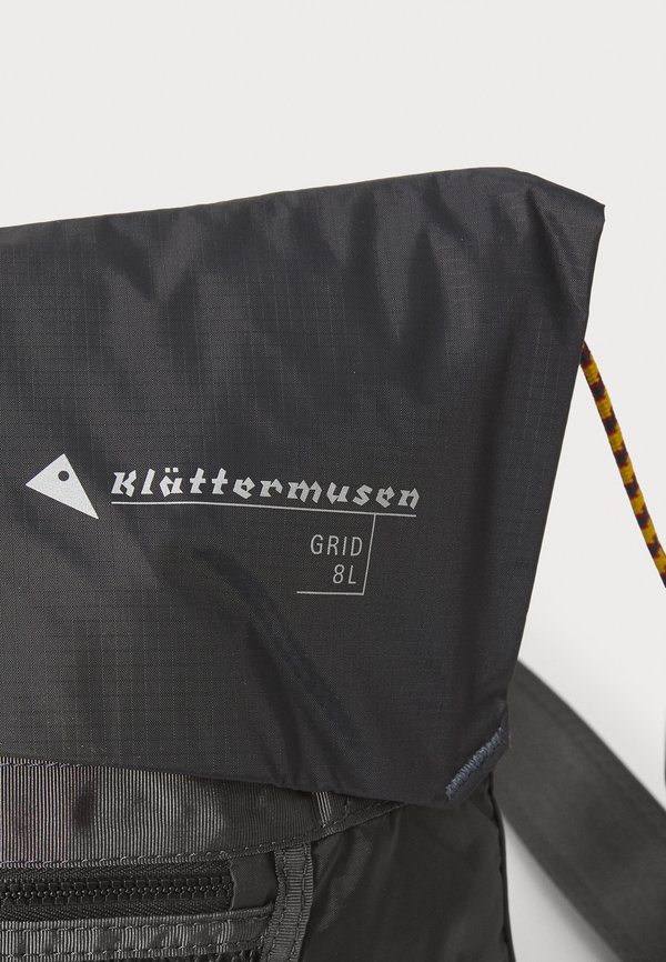 GRID MESSENGER BAG UNISEX - Cross body bag - raven2