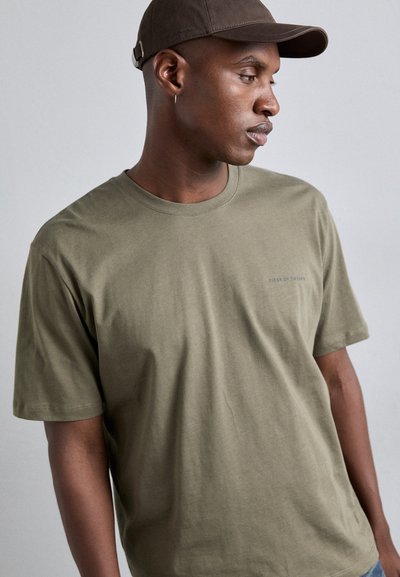 Tiger of Sweden PRO - Basic póló - october sage