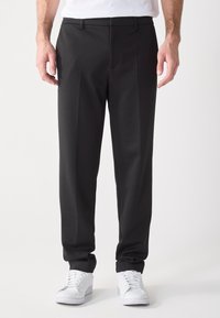 Pier One Chino - black