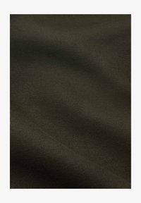 Unselected, sequoia medium olive black