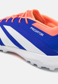 adidas Performance PREDATOR ELITE TURF - Turf football boots - lucid blue/footwear white/solar red