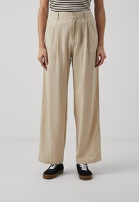 GAP TROUSER - Pantalon classique - bedrock