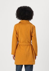 JDY Cappotto classico - brown