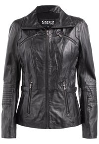 Schwarze Lederjacke mit Reißverschluss, vier Reißverschlusstaschen und gesteppten Akzenten an den Ärmeln, in taillierter Form und mit schickem Kragen.