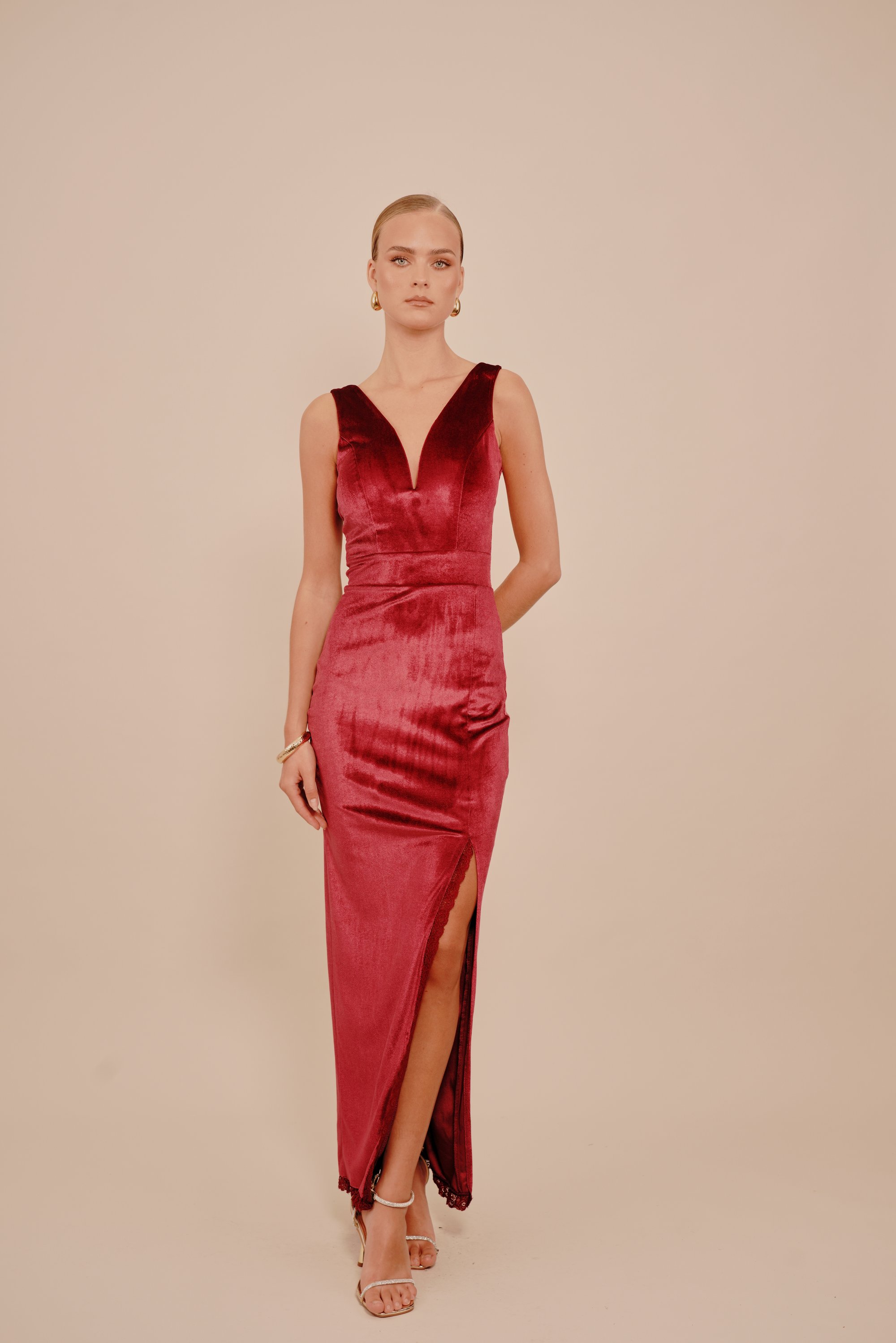 WAL G. HARRY V NECK MAXI - Occasion wear - bordeoux/cognac - Zalando.co.uk WAL G. HARRY V NECK MAXI - Occasion wear - bordeoux/cognac - Zalando.co.uk