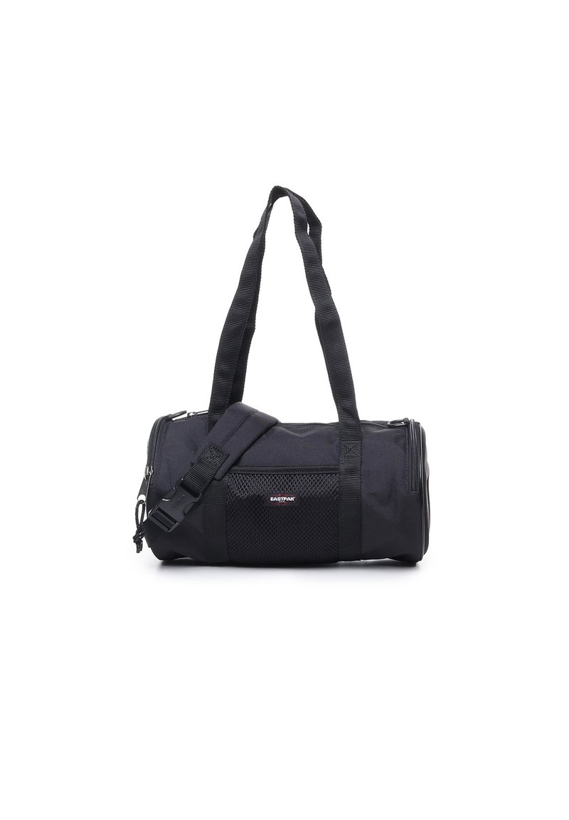 Sac de voyage noir en tissu durable, doté d'une poche en maille à l'avant, d'une bandoulière réglable et de deux poignées pour une portabilité polyvalente.