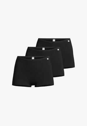 Drei schwarze nahtlose Jungen-Slips im Boyshort-Stil, in einer versetzten Reihe auf weißem Hintergrund angeordnet.