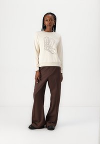 JDY JDYPARIS - Sportska majica - whitecap gray