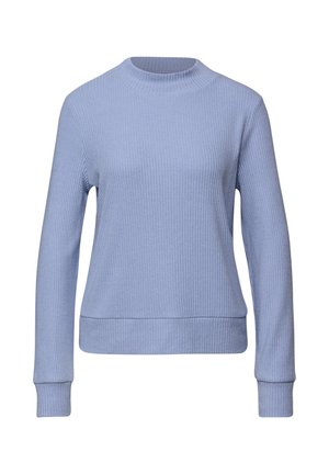 Jasnoniebieski prążkowany sweter z wysokim kołnierzem, długimi rękawami i dopasowanym dołem. Tekstura jest gładka z delikatnym, równomiernym wzorem.
