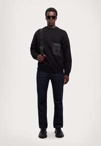 Armani Exchange Mikina - black