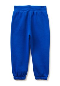 Pantalones jogger azules hechos de una tela suave, con una cinturilla elástica y puños recogidos en los tobillos para un ajuste ceñido.