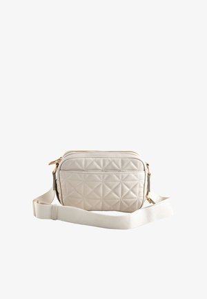 Next, QUILTED - Kaamerakott - bone