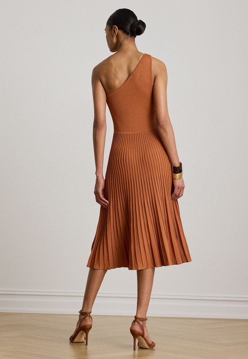ralph lauren brown pleated dress Lauren RIBBED & ONE-SHOULDER Desiree Off Shoulder A TOP 100 Satin cinched by a drawstring Color:Oxford Navy