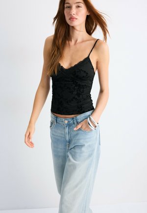 Stradivarius, FELTED LACE FITTED TOP - Débardeur - black
