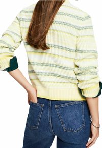 Esprit Sweter