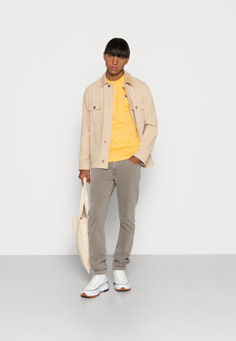 Herren T-shirts & Polos | PS Paul Smith ZEBRA BADGE UNISEX T-Shirt basic yellow/gelb - OV32236 Herren T-shirts & Polos | PS Paul Smith ZEBRA BADGE UNISEX T-Shirt basic yellow/gelb - OV32236