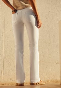 Next Jean bootcut - white