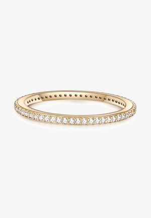 Zlatý prsteň s radom čírych, okrúhlych drahokamov pozdĺž vonkajšieho okraja. Hladký kovový pás s jemným textúrovaným bočným detailom.