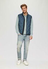 s.Oliver MIT LOGO - Poloshirt - salbeigrün